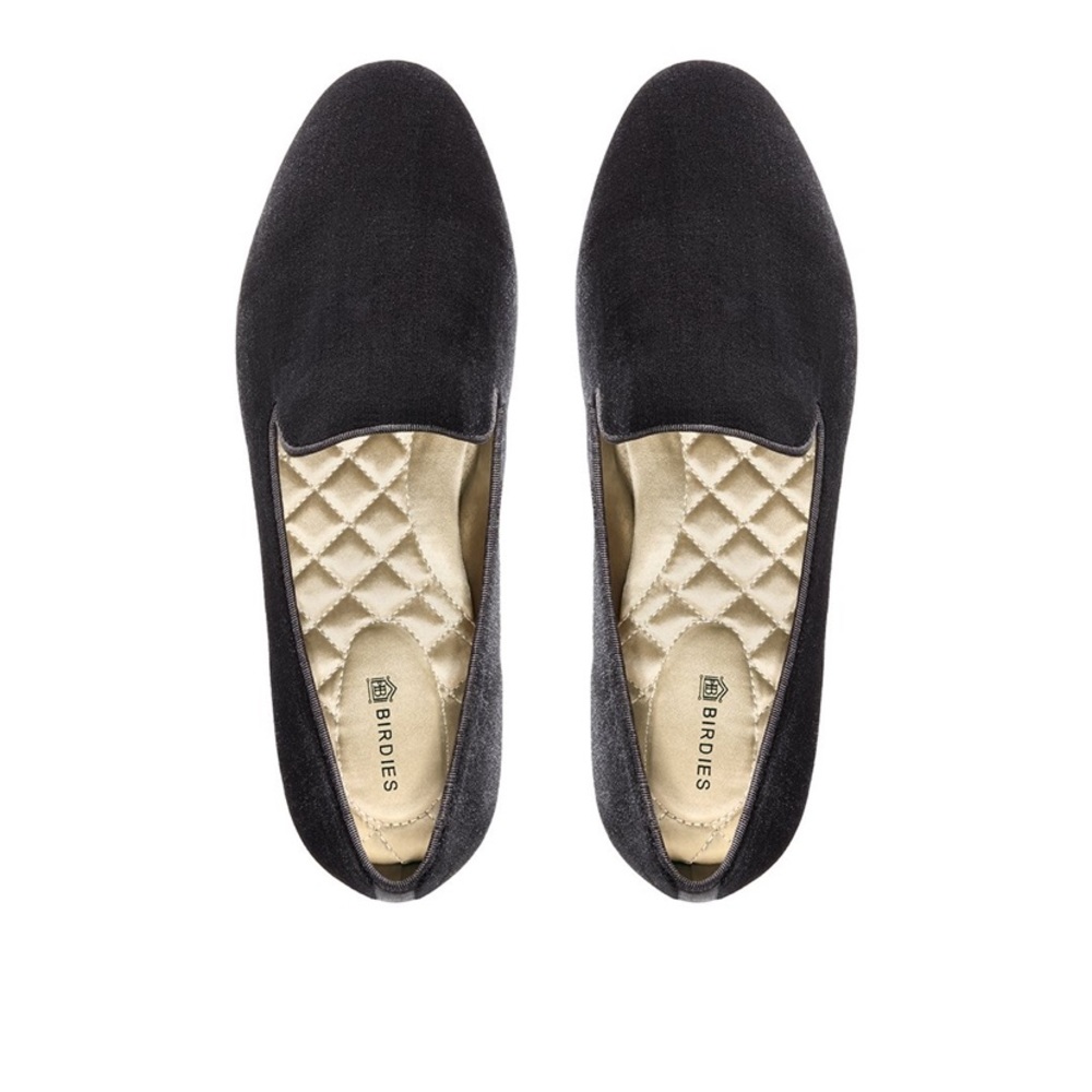 P513  Birdies - New in box black velvet size 6